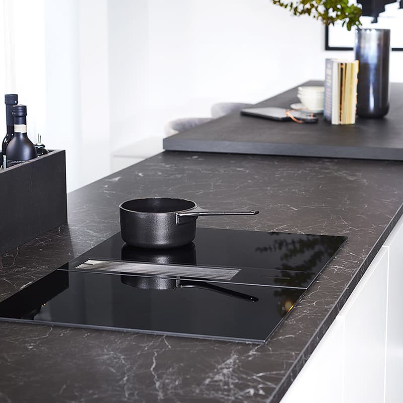 Zwart dekton werkblad