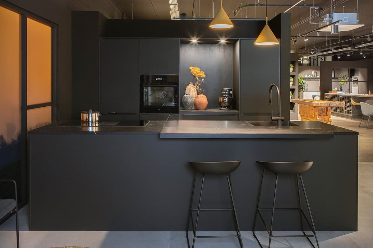 Tulp-Ultramat-Zwart-Eiland