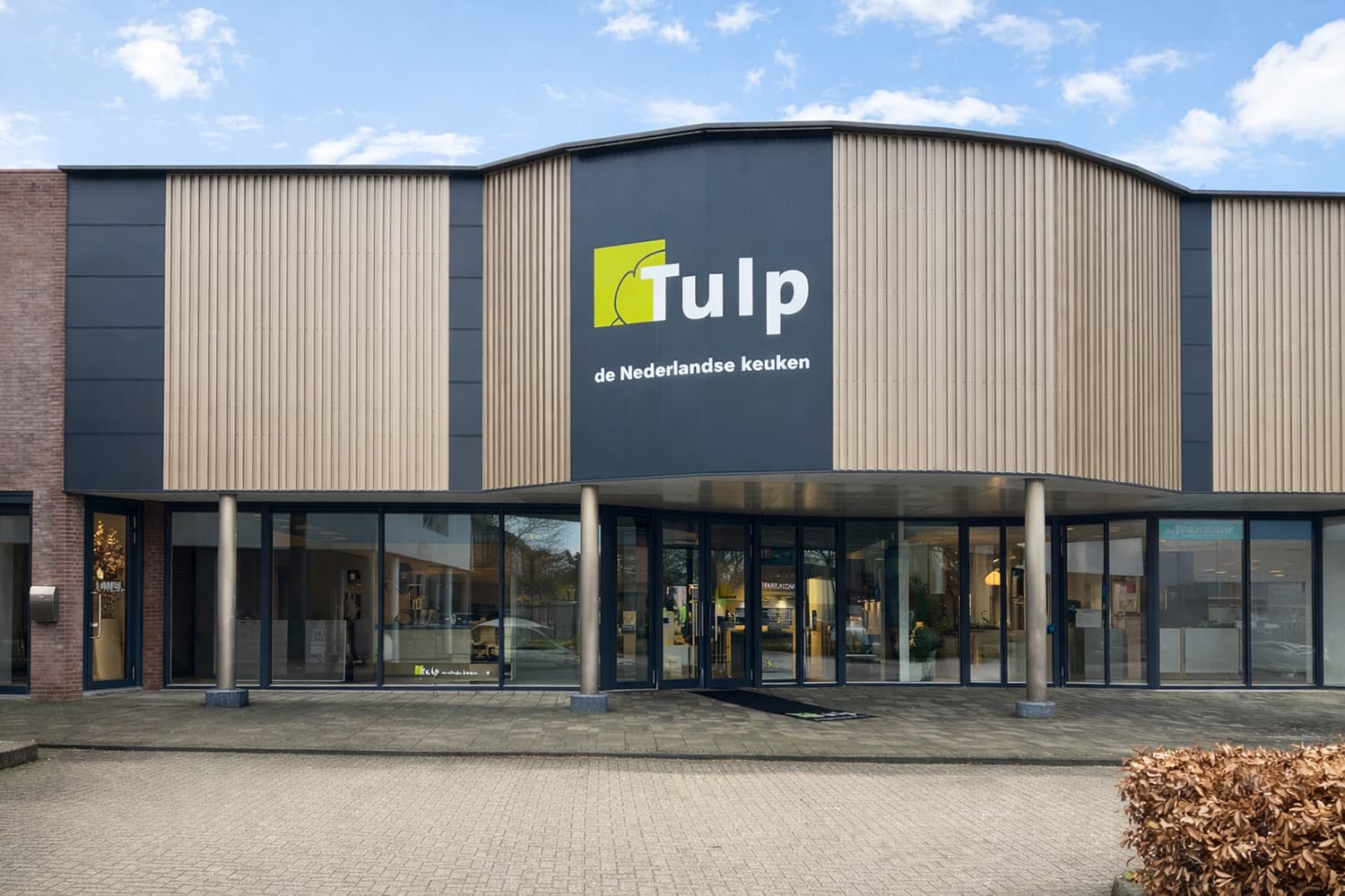 Tulp-vestiging-Woerden-gevel_mobiel