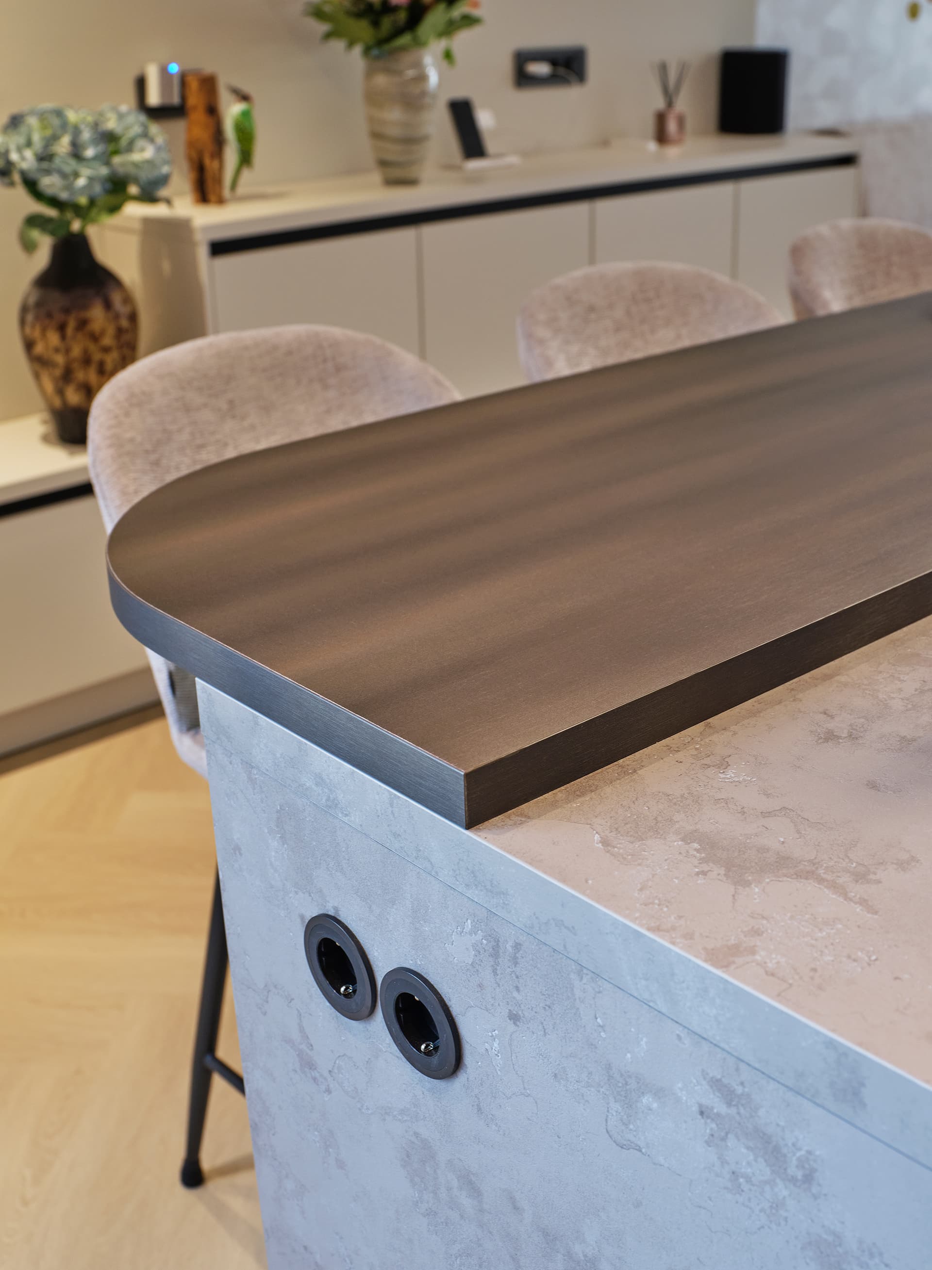 Kopie-van-Binnenkijker-Tulp-Jos-Meeuwse-Arnemuiden--7.jpg Keuken met bar